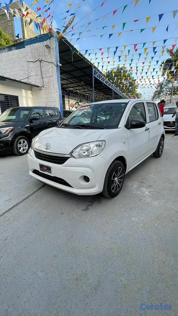 carros - TOYOTA PASSO  2