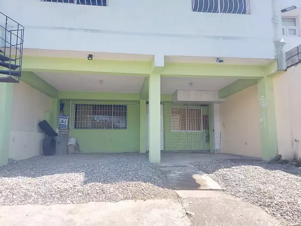 casas - Propiedad comercial  2