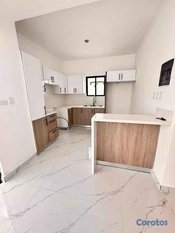 casas - Vendo casa nueva en la autopista de san Isidro  6