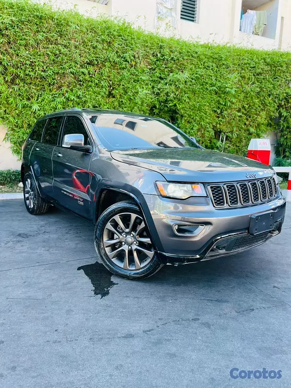 jeepetas y camionetas - JEEP GRAND CHEROKEE LIMITED  1