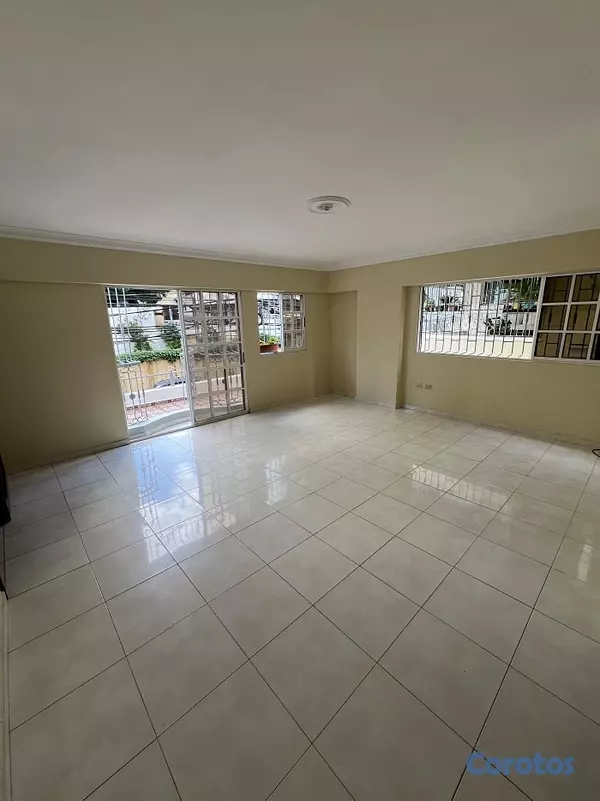 apartamentos - alquiló renacimiento segunda con terraza tres habitaciones 2.5 baños dos parqueo 3