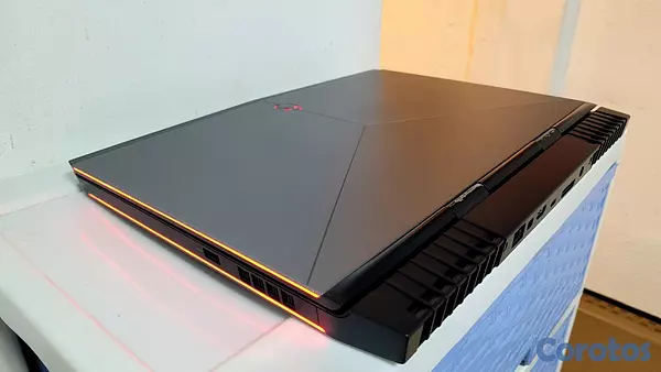 computadoras y laptops - Alienware Gamer R3 17 Pulg Core i7 Ram 16gb ddr4 Nvidea Gtx 1070 8gb Dedicada 4