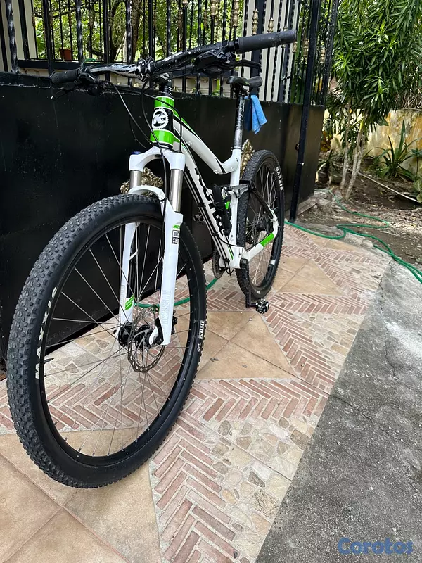 bicicletas y accesorios - Bicicleta kona 10