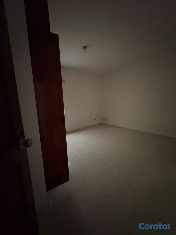 apartamentos - Alquilo Apartamento en Mirador Sur. 3er Nivel. 10