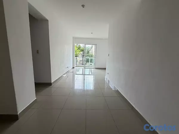 apartamentos - alquiló avenida independencia hondura tres habitaciones dos baños dos parqueos  3