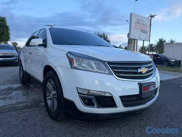 jeepetas y camionetas - Chevrolet Traverse LT AWD Panorámica 2017 3