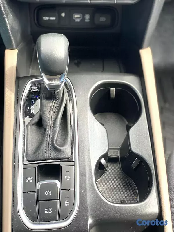 jeepetas y camionetas - HYUNDAI SANTA FE 2020 9