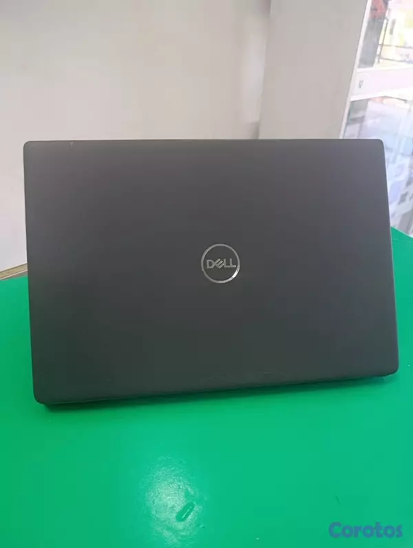 computadoras y laptops - Laptop DELL LATITUDE 3410 I5-10Generacion/240SSD/16GB RAM/14Pulg/FOTOS ORIGINAL 4