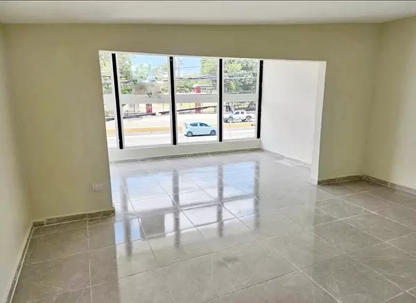 oficinas y locales comerciales - Local céntrico en ensanche la Fe  2