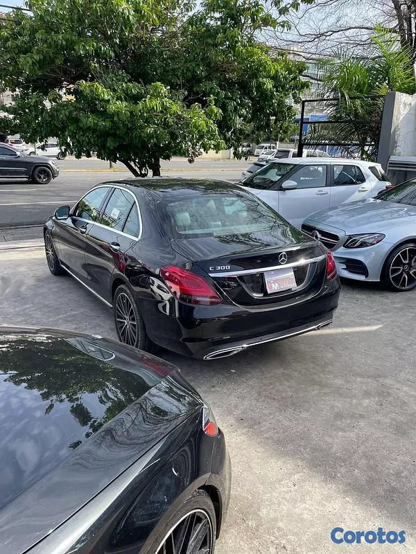 carros - Mercedes Benz C-300 2020 9