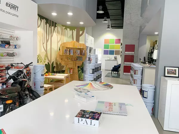 oficinas y locales comerciales - Local en bella vista 5