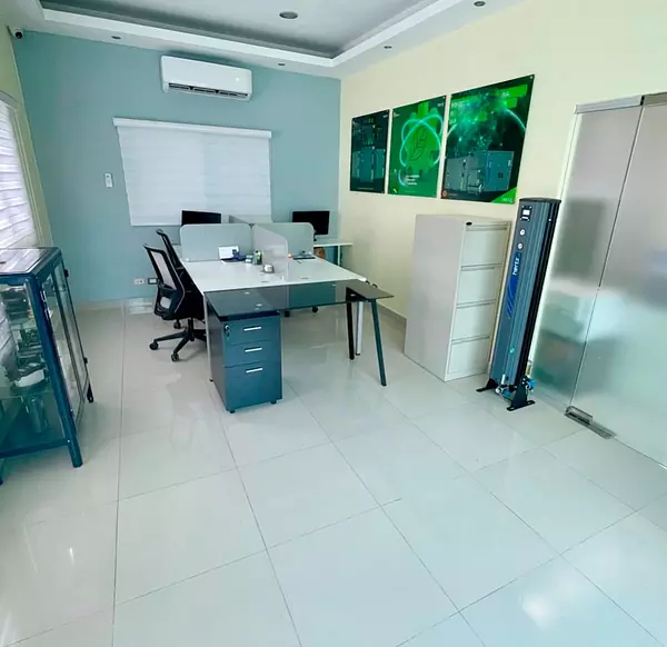 oficinas y locales comerciales - Local en Arroyo Hondo  3