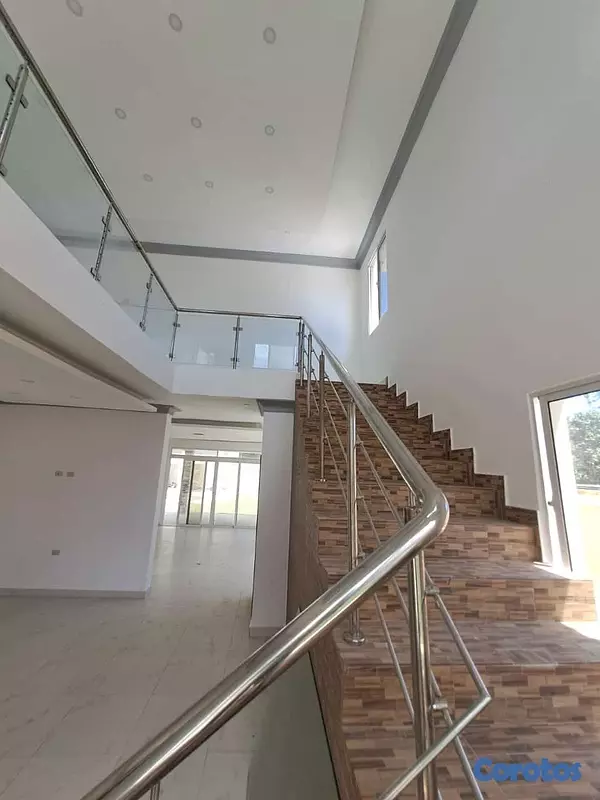 casas - SE VENDE HERMOSA CASA EN RESIDENCIAL PUERTO PLATA 4