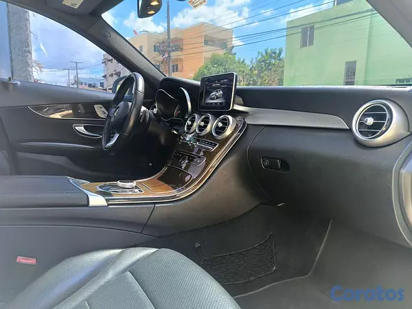 carros - Mercedes benz c300 2018 7
