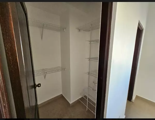 apartamentos - Ensanche Quisqueya (no barrio)
$226,000.
Balcon
208 metros
Piso 8
3 habitaciones 7