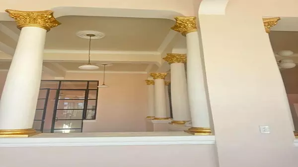 oficinas y locales comerciales - Edificio en ZONA COLONIAL 7