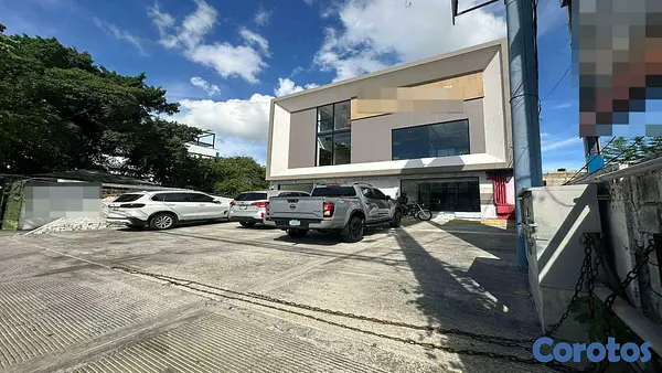 oficinas y locales comerciales - Local amplio para Oficina en Primer Piso en los Restauradores 2