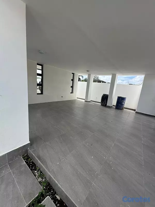 casas - Casa en venta a precio increíble en Los Llanos de Gurabo  2