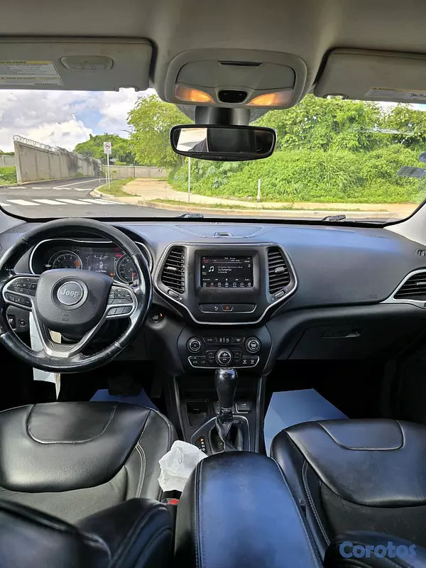 jeepetas y camionetas - Jeep Latitude plus 2019 12
