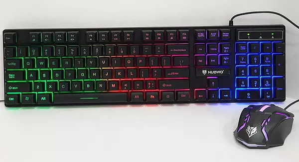 accesorios para electronica - Teclado y mouse NUBWO NKM-623 SAVITAR luces rgb gamer gaming 5
