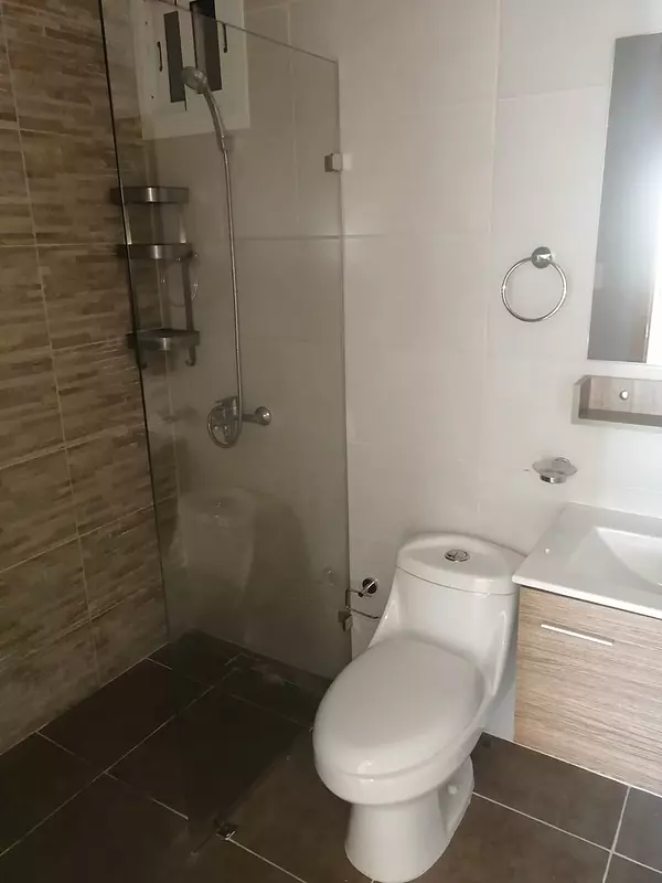 apartamentos - Se vende apartamento tipo PH en El Millón 8