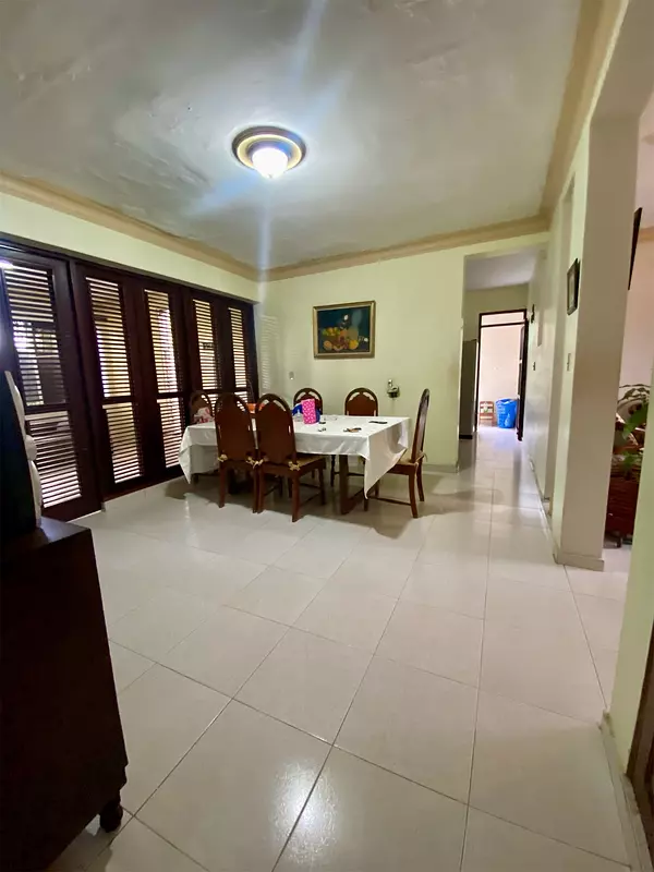 casas - Amplia casa de venta en Gurabo  3
