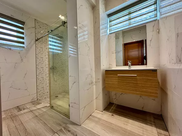 apartamentos - Apartamento en venta Alma Rosa I, Sexto Piso con ascensor y planta full (R.M) 4