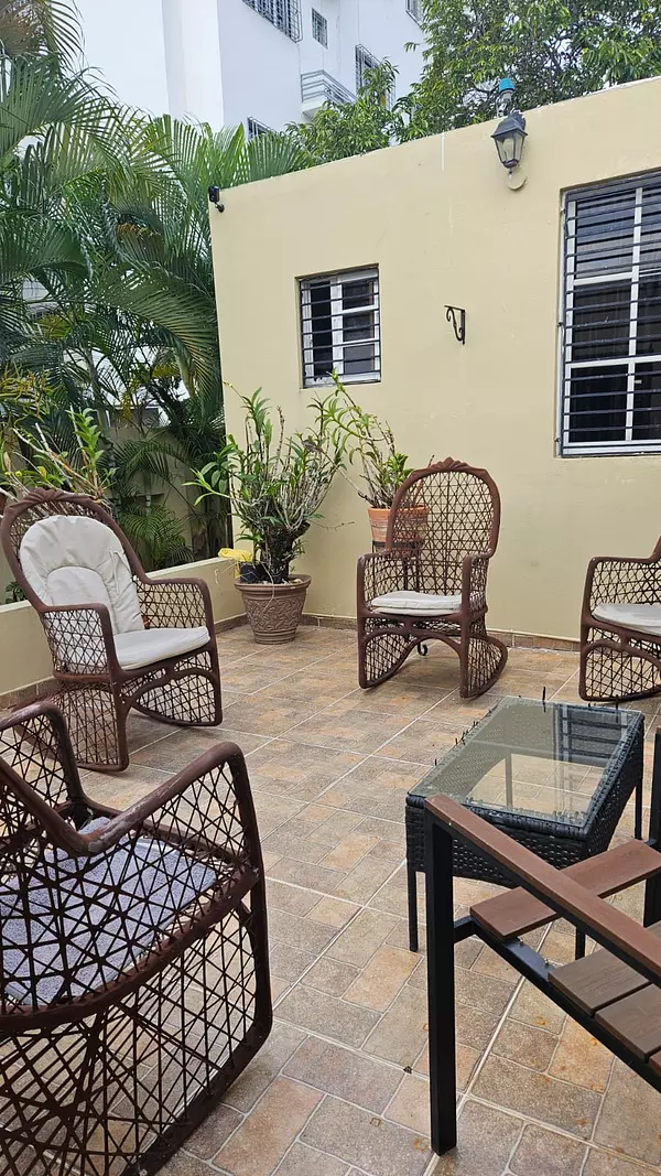 casas -  Casa en Venta –Av. Independencia. 2
