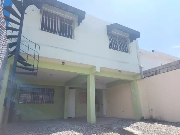 casas - Propiedad comercial  4