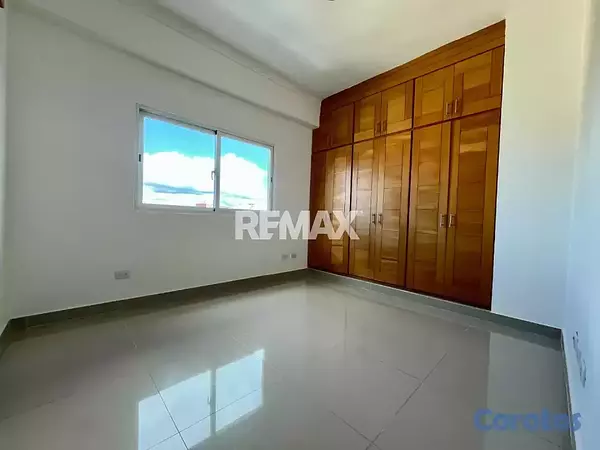apartamentos - Apartamento con Línea Blanca en La Julia 5