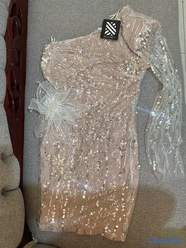 ropa para mujer - Hermoso vestido de lentejuelas  4