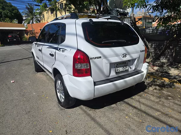 jeepetas y camionetas - Hyundai tucson 2010 16