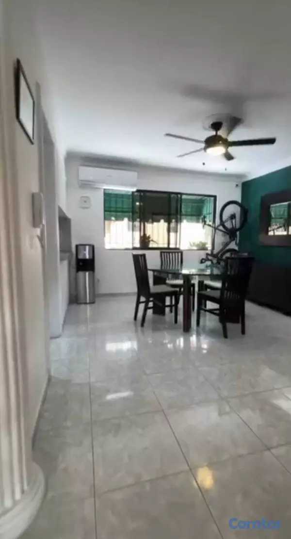 apartamentos - Residencial familiar en Evaristo Morales, 3 habita 5