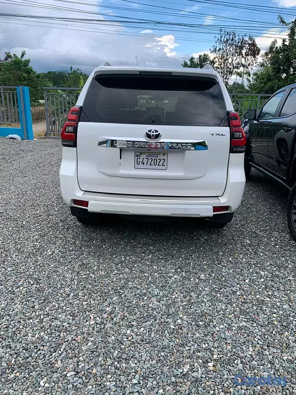 jeepetas y camionetas - Toyota prado land Cruiser  5