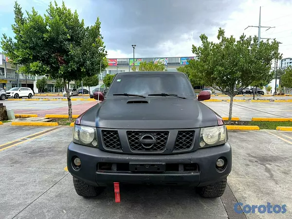 jeepetas y camionetas - Nissan Patrol 2006 1