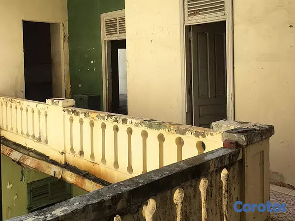 otros inmuebles - Edificio para Reformar en la Zona Colonial  3