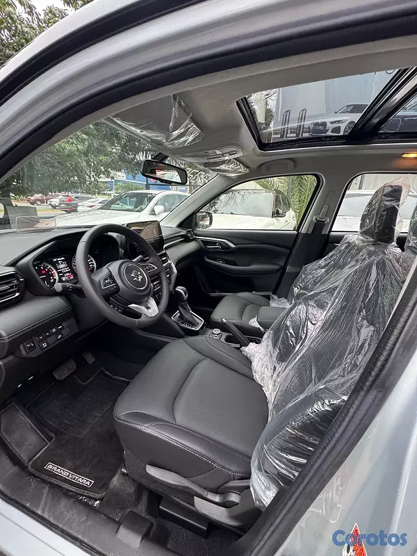 jeepetas y camionetas - Suzuki Grand Vitara GLX ALL GRIP 4x4 Hybrid 2025  9