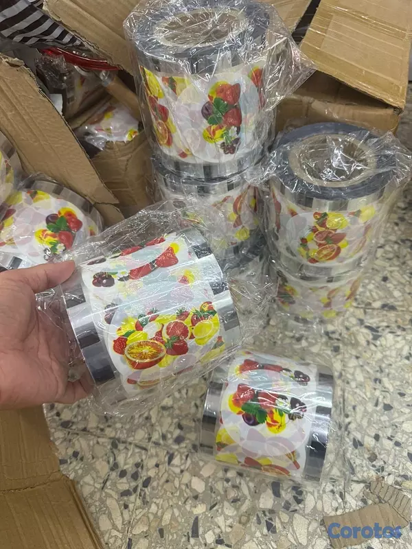 equipos profesionales - Máquina selladora de Vasos  4