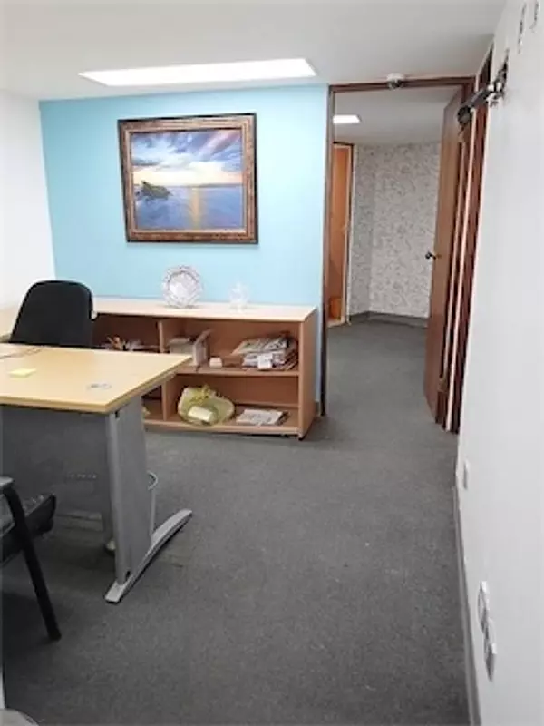 oficinas y locales comerciales - Oficina amoblada piantini  5