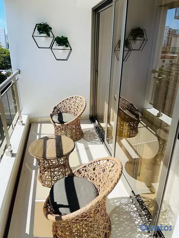 apartamentos - Apartamento en Venta US$350,000 y Renta US$2,000 2 Hab + Estudio Naco Piso Alto 9