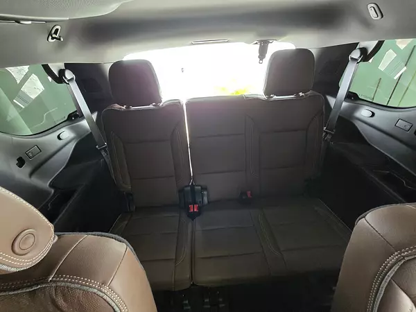 jeepetas y camionetas - CHEVROLET TAHOE HIGH COUNTRY DURAMAX 2023  6