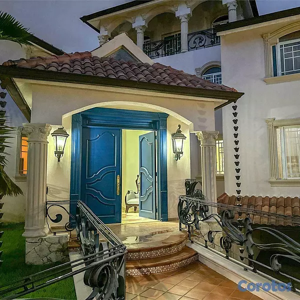casas - ENORME CASA EN VENTA - SANTIAGO. 10