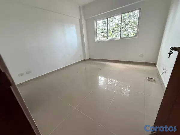 apartamentos - alquiló avenida independencia Buenos Aires mirador tercer nivel ascensor tres ha 7