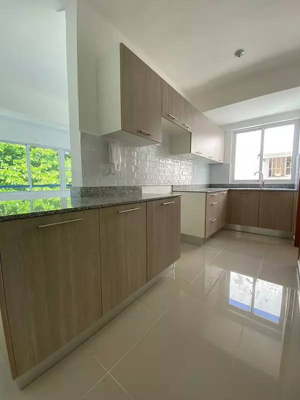 apartamentos - Se vende apartamento en Urbanización Tropical 3