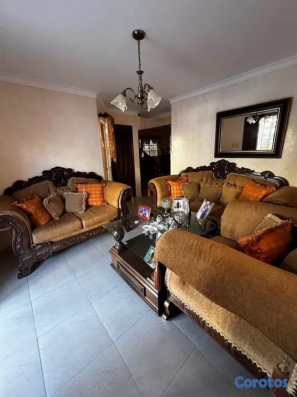 casas - venta de casa en la autopista de san isidro Santo Domingo este  7