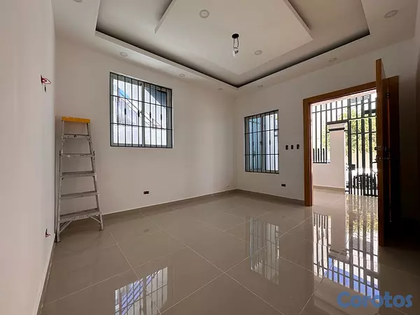 casas - CASA EN VENTA EN SANTIAGO DE LOS CABALLEROS  3