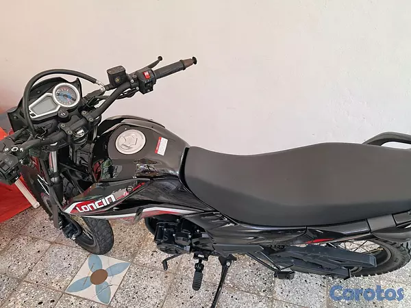 motores y pasolas - Loncin Pruss 2025 Negra, Poco Uso y Lista para Rodar 2