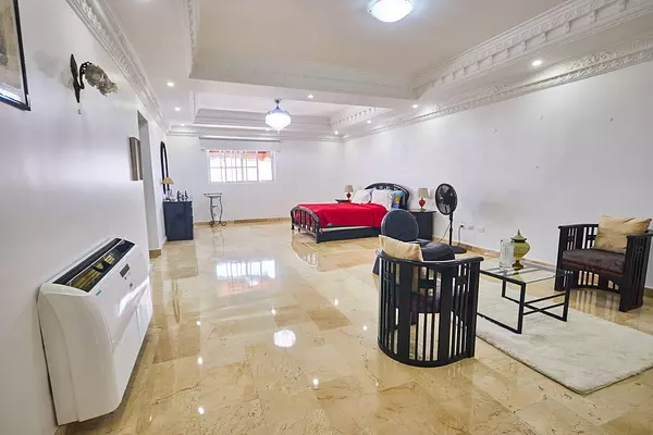 penthouses - Se vende Penthouse en Bella Vista

570 mts2 en título + 80 mts2  7
