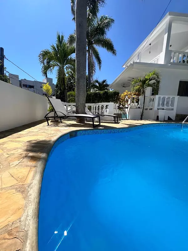 casas vacacionales y villas - villa en cofresi puerto plata  8