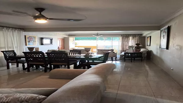 apartamentos - VENDO Apto en Gazcue 1